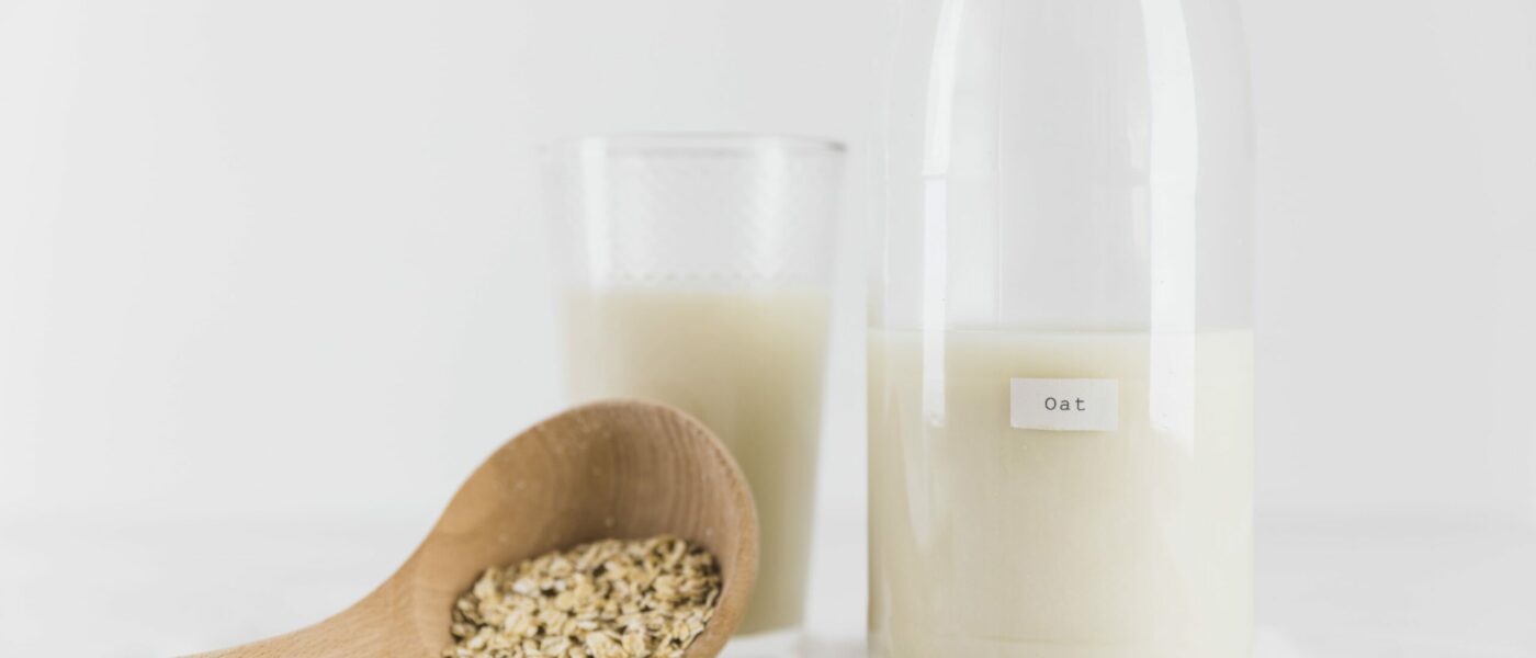 vaso-y-botella-de-leche-y-cereales (1) vaso-y-botella-de-leche-y-cereales (1)