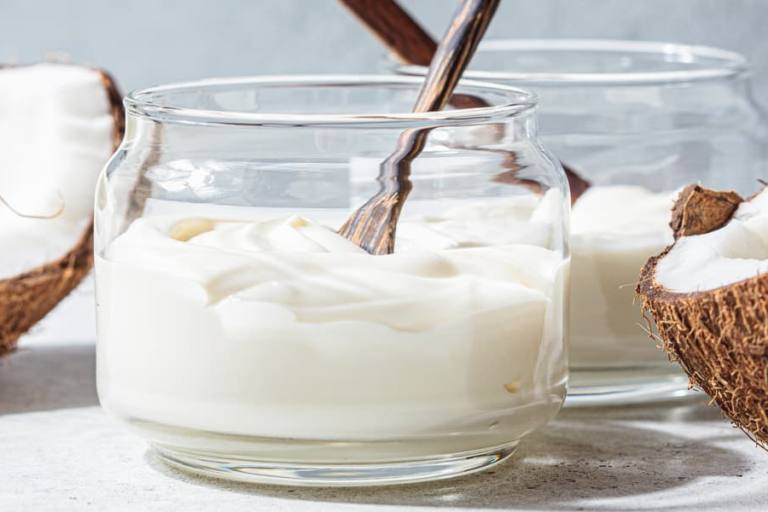 Yogur vegetal de coco.