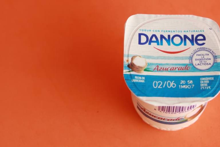 Yogur Danone.