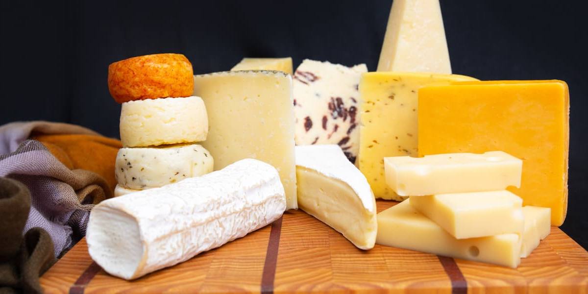 Diferentes quesos.