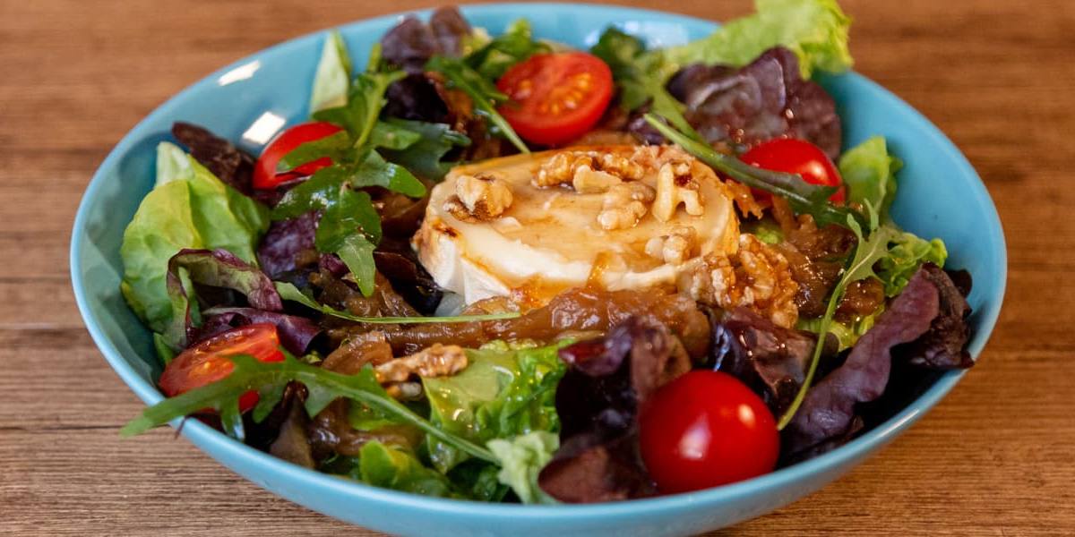 ensalada-queso-de-cabra Ensalada con queso de cabra.