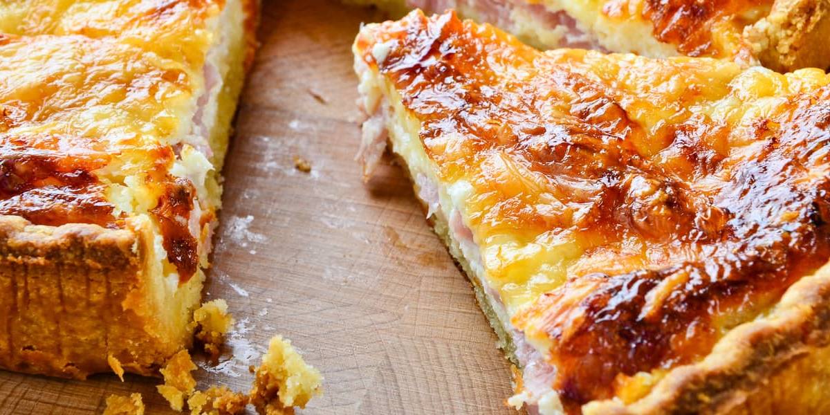 Quiche de jamón y queso.