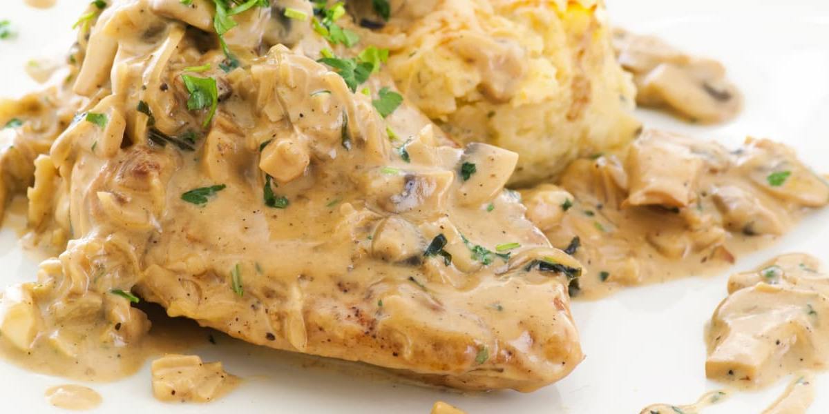 Salsa de champiñones con nata.