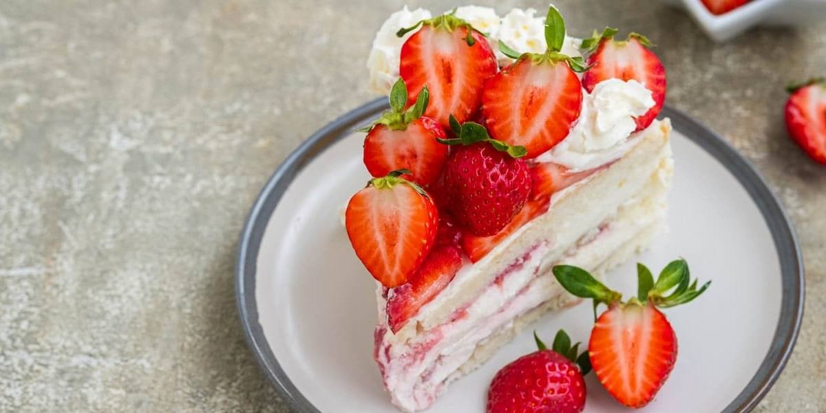 tarta-fresas-con-nata Tarta de fresas con nata.