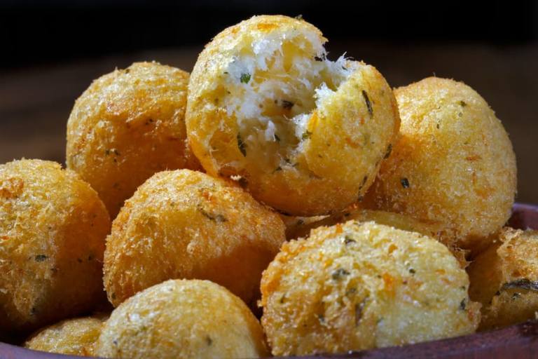 Croquetas de bacalao.