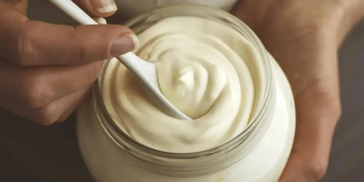 Alioli de leche, una sencilla salsa de igual sabor a la tradicional.