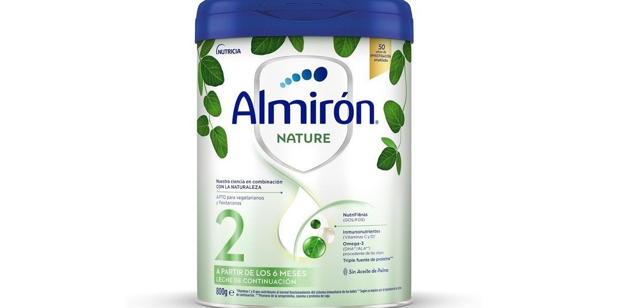 Almirón Nature sustituye el aporte proteico de origen animal con algas.