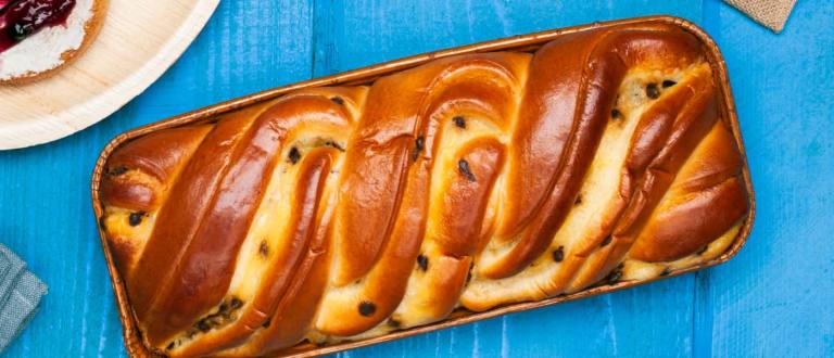 El pan brioche tiene una miga dulce que actualmente se utiliza también para hamburguesas.