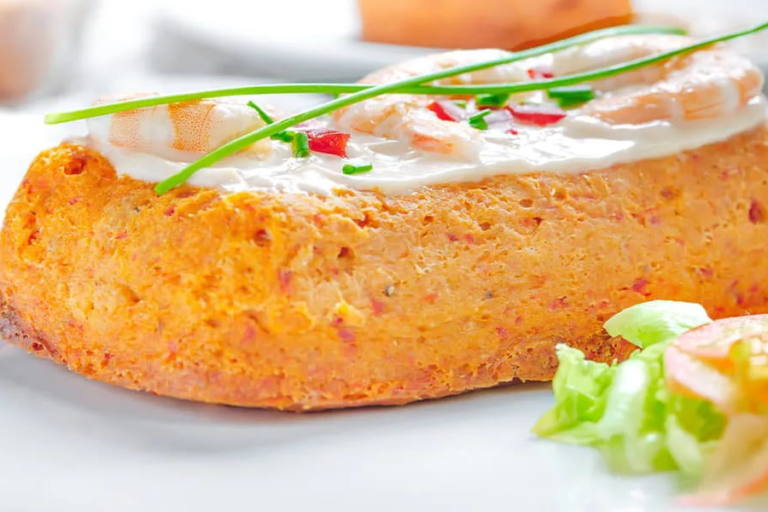 El pastel de cabracho es un plato creado por Jose Mari Arzak inspirado en una tapa vasca.