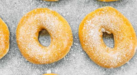 Los donuts caseros son más ligeros que los industriales, pero deben respetarse los tiempos de reposo.
