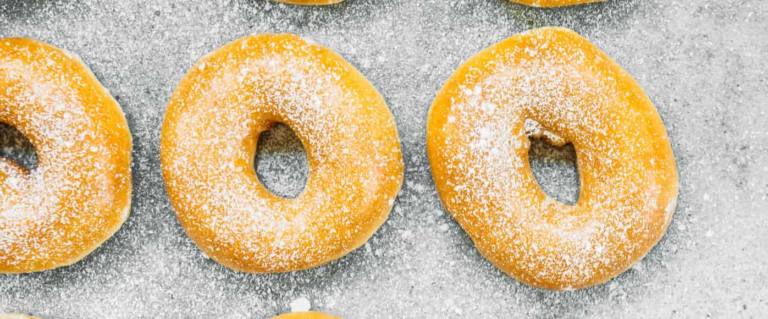 donuts caseros Los donuts caseros son más ligeros que los industriales, pero deben respetarse los tiempos de reposo.