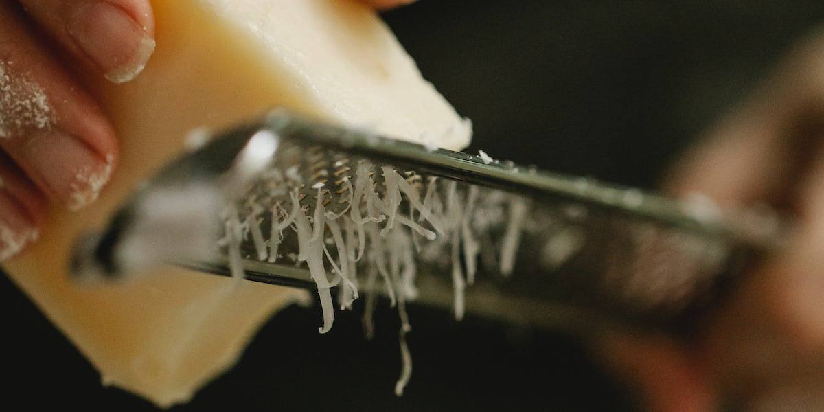 queso parmesano El queso parmesano se etiquetará con un chip de silicona