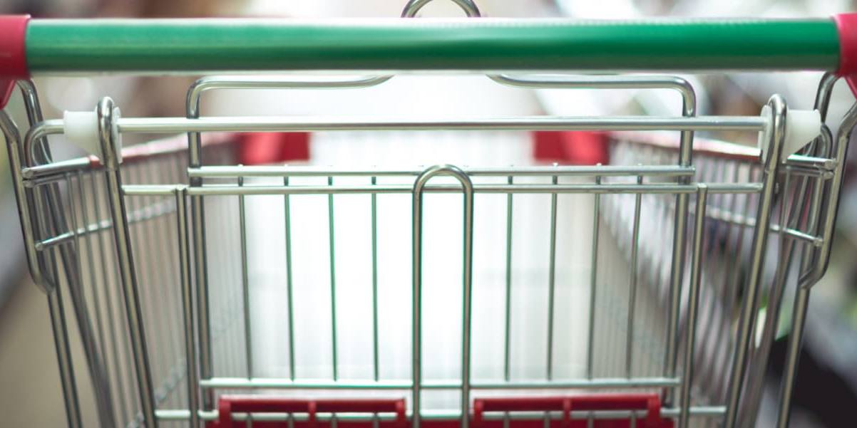 precio leche El precio medio de subida de la leche al mes en lácteos es de menos de 2 euros.