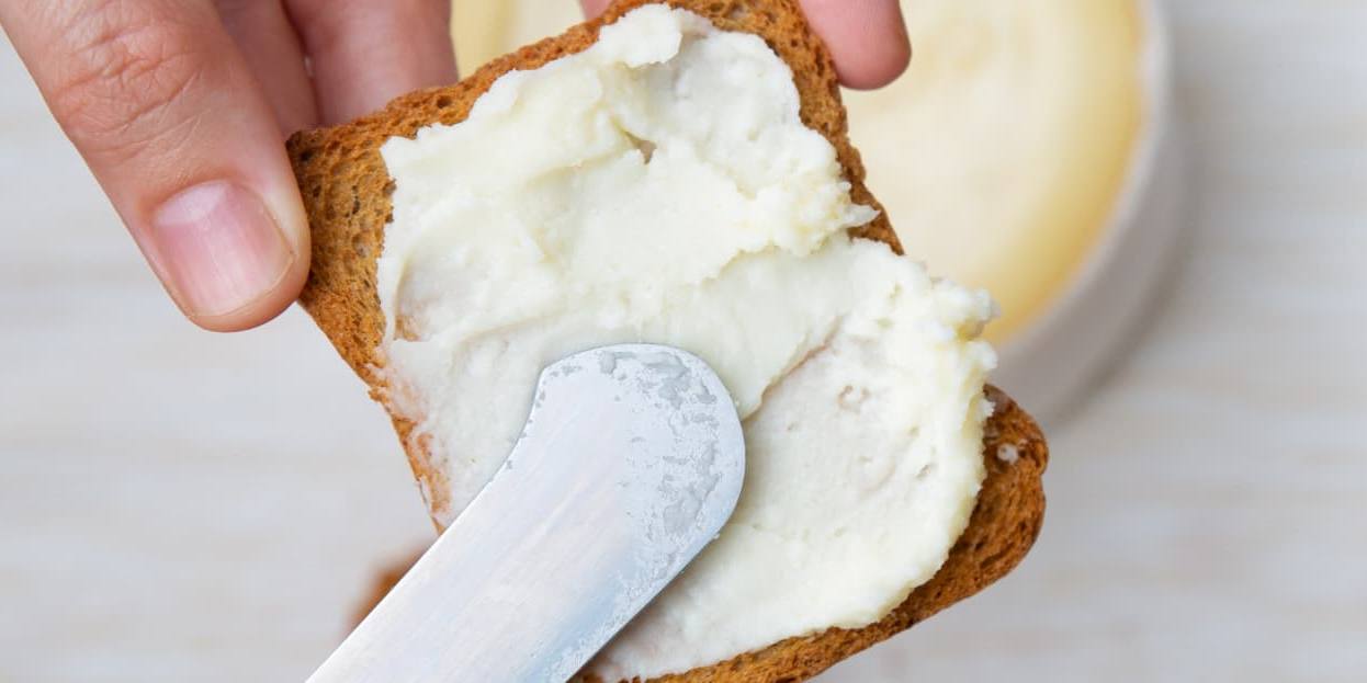 queso crema mejor El queso crema no debe superar nunca el 33% de materia grasa en su composición.