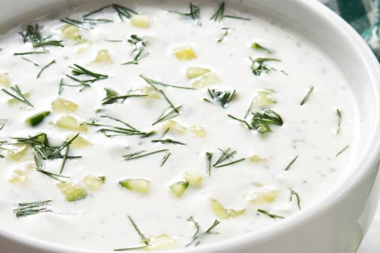 crema de coliflor La crema de coliflor es un entrante ligero que puede consumirse frío o caliente.