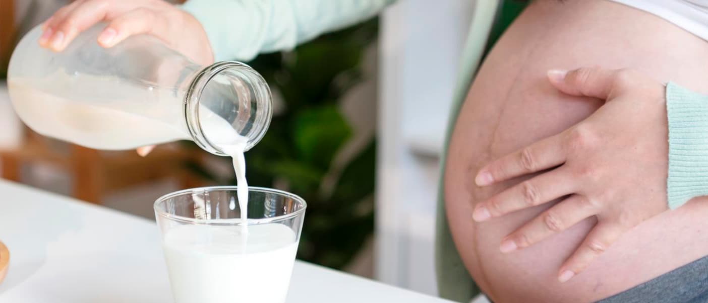 El embarazo y la intolerancia a la lactosa son compatibles, aunque esto genera problemas en la dieta.