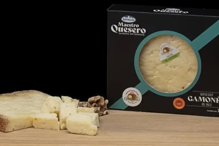 Central Lechera Asturiana celebra el éxito tras obtener una medalla Super Oro para su queso Gamonéu D.O.P.