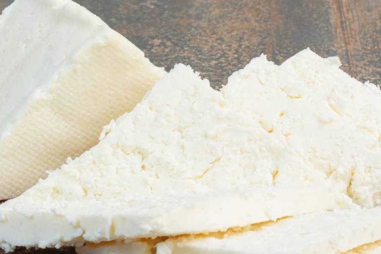 queso de Burgos El término “queso de Burgos” no se considera genérico porque no se ha probado y, por definición jurídica, no puede serlo.