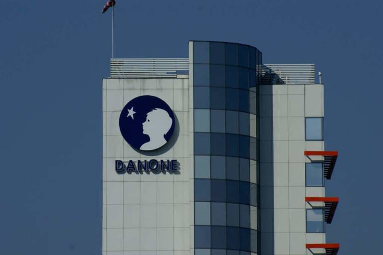 danone premio (1) En la categoría de sostenibilidad, Danone obtuvo el premio en alimentación y bebidas por su Proyecto ReNueva.