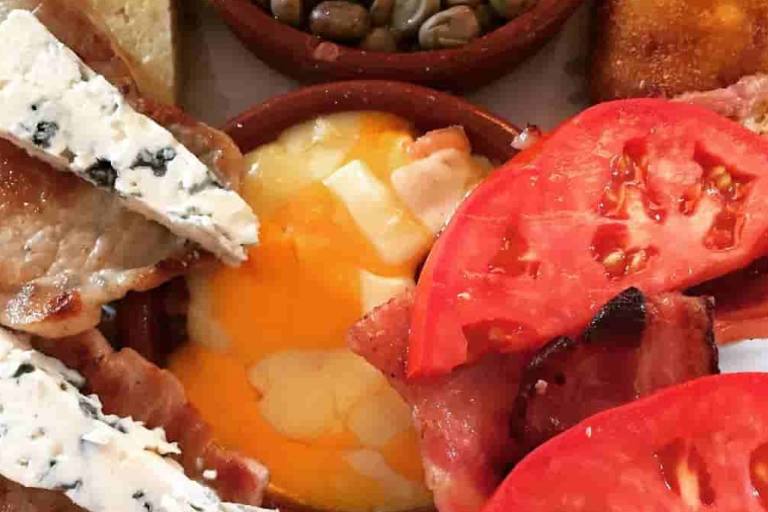 Los lácteos están íntimamente ligados a la gastronomía española con evidentes ejemplos, uno de los más destacados es el queso Manchego.