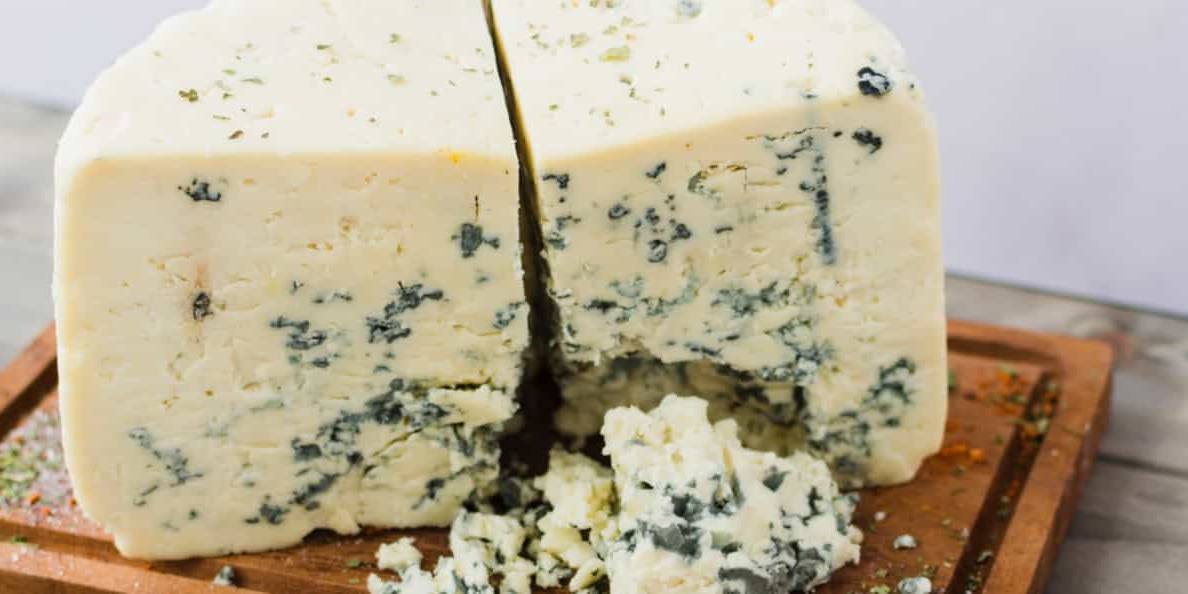 La historia del queso Stilton se remonta al siglo XVIII en el Reino Unido.