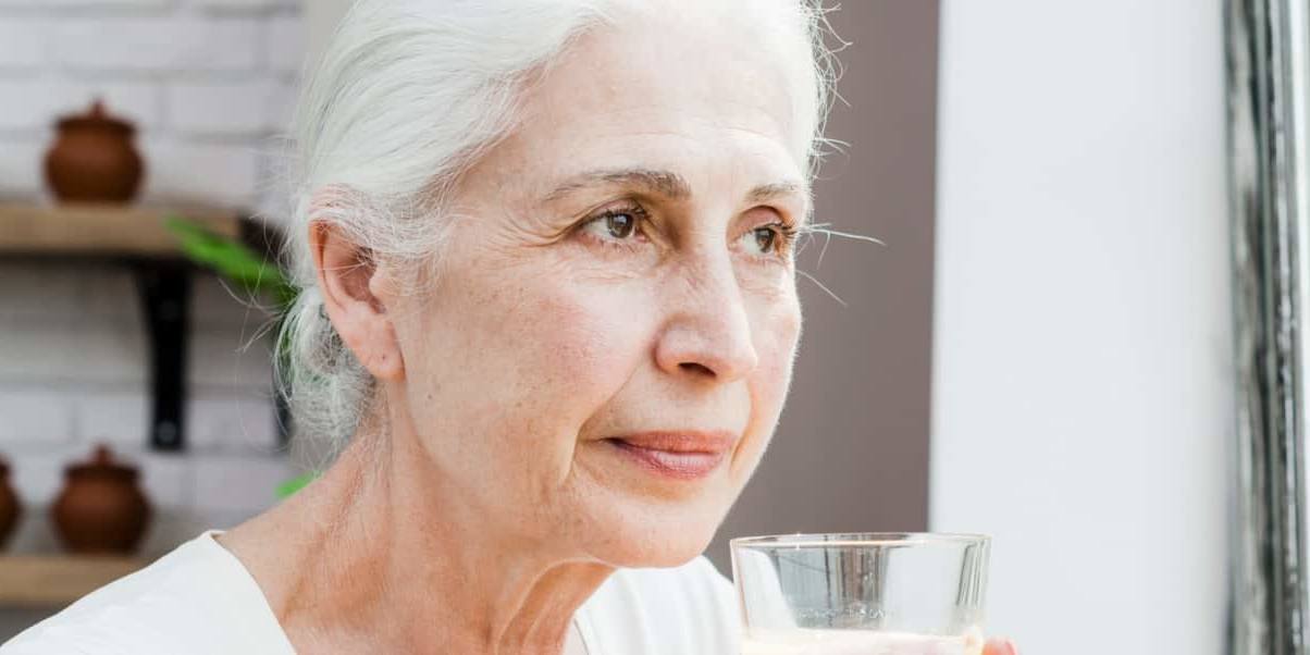 leche La MFGM (membrana del glóbulo graso lácteo), presente naturalmente en la leche, es una estructura compleja que incluye glicoproteínas, colesterol y otros componentes.