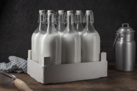 Brik, botella de plástico o vidrio: ¿qué envase conserva mejor la leche?